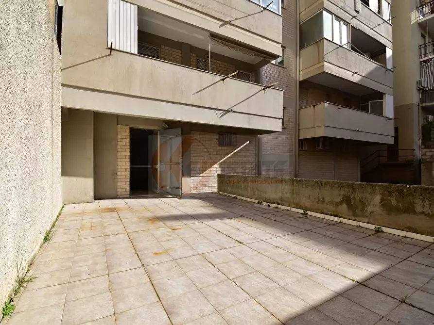 Immagine 7 di Locale commerciale in vendita  in Via Matteotti 26 a Sassari