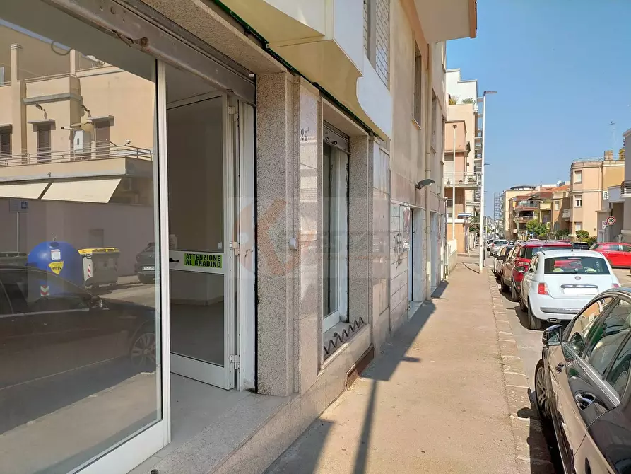 Immagine 19 di Locale commerciale in vendita  in Via Matteotti 26 a Sassari