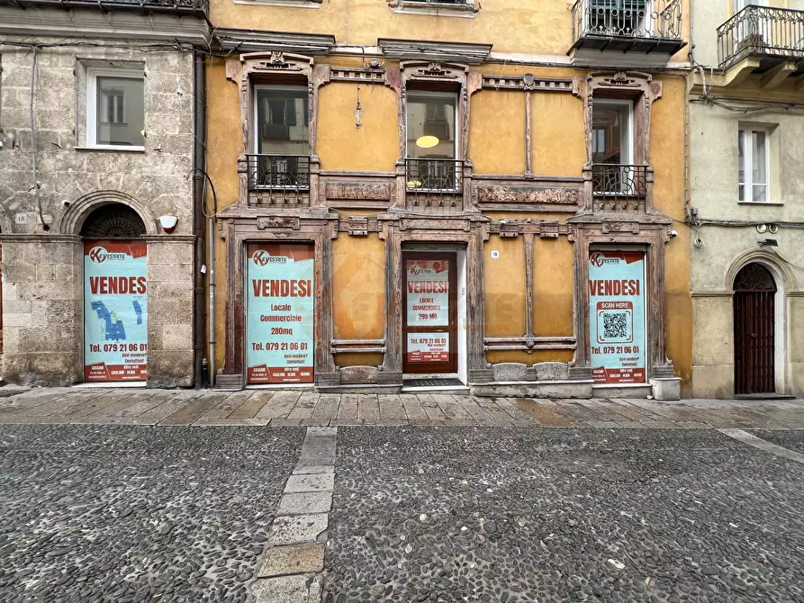 Immagine 1 di Locale commerciale in vendita  in Largo Cavallotti 18 a Sassari