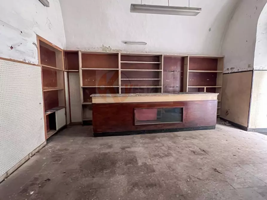 Immagine 2 di Locale commerciale in vendita  in Via Umberto 20 a Sorso