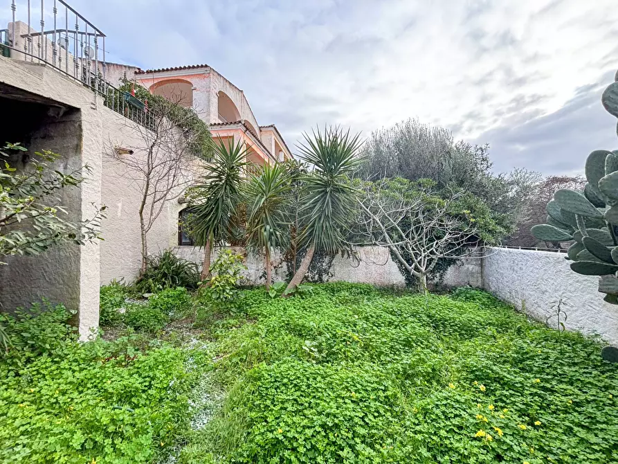 Immagine 22 di Villetta a schiera in vendita  in Via Raimondo Chiodino snc a Arzachena