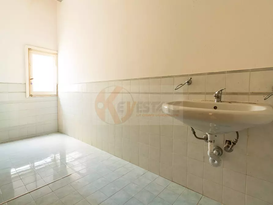 Immagine 24 di Casa indipendente in vendita  in Via Regina Margherita 5 a La Maddalena