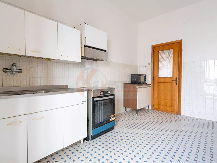 Immagine 10 di Appartamento in vendita  in Viale Adua 28 a Sassari