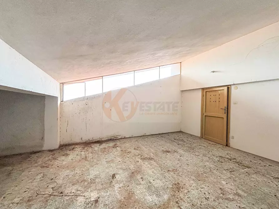 Immagine 33 di Appartamento in vendita  in Viale Adua 28 a Sassari