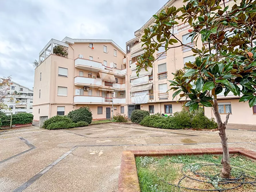 Immagine 21 di Appartamento in affitto  in Via Walter Frau 2 a Sassari