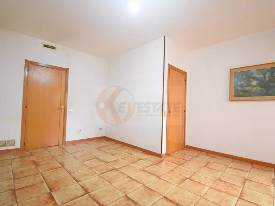 Immagine 11 di Appartamento in vendita  in via Luna e Sole 42 a Sassari