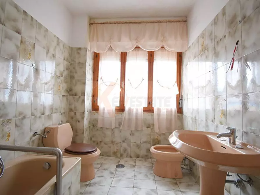 Immagine 37 di Appartamento in vendita  in via Luna e Sole 42 a Sassari