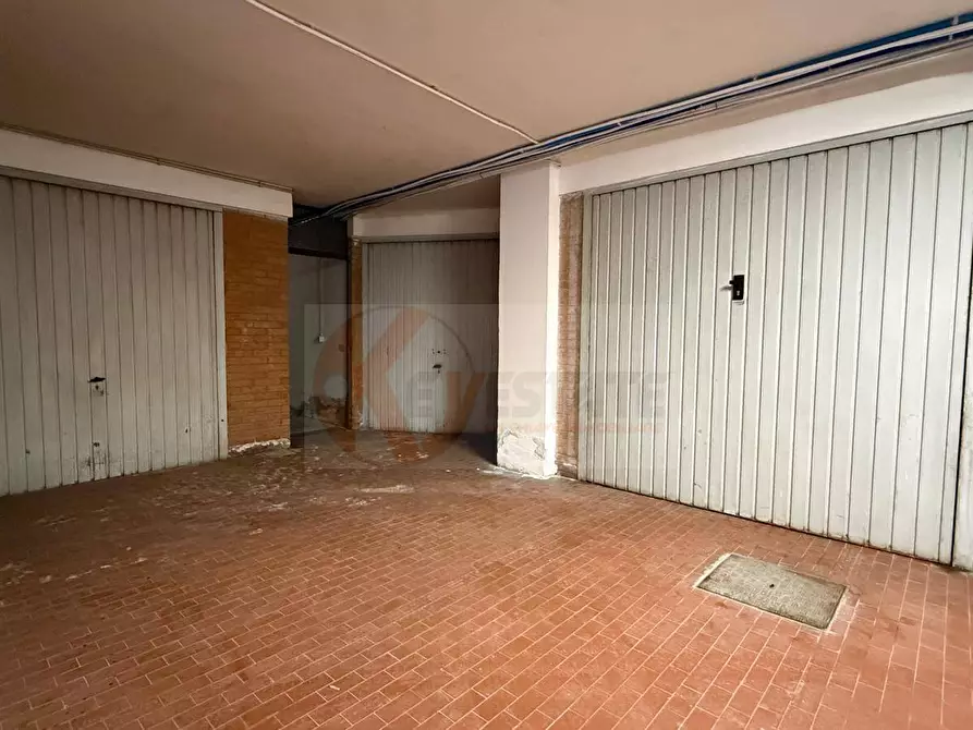 Immagine 51 di Appartamento in vendita  in via Luna e Sole 42 a Sassari