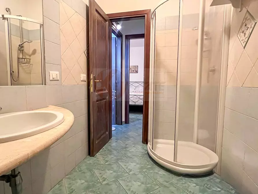 Immagine 15 di Appartamento in vendita  in Sos Alinos - Sa Conzola 63 a Orosei