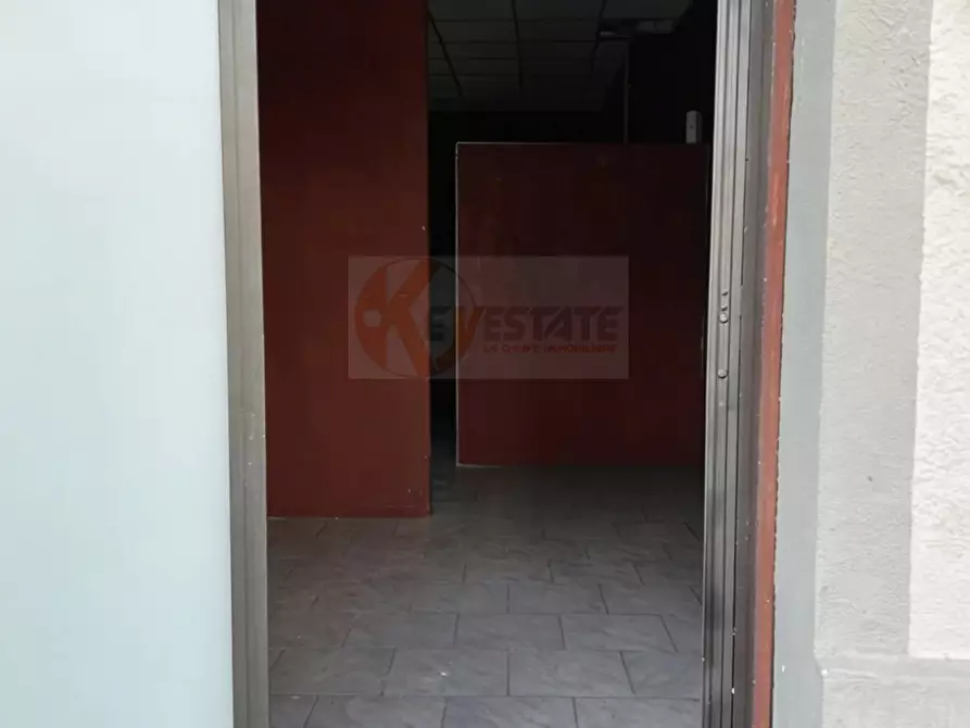 Immagine 12 di Locale commerciale in vendita  in Via Nizza 41C a Sassari