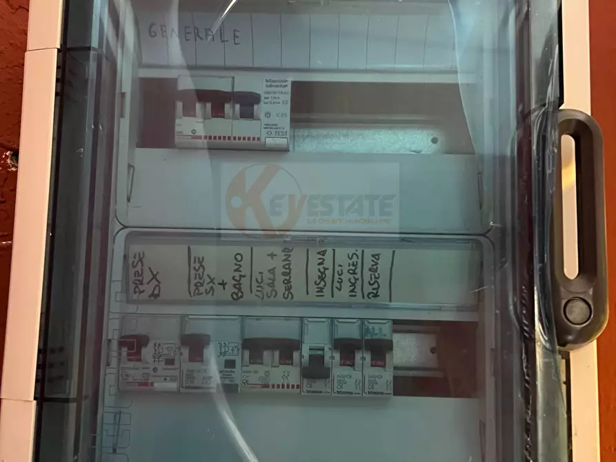 Immagine 16 di Locale commerciale in vendita  in Via Nizza 41C a Sassari