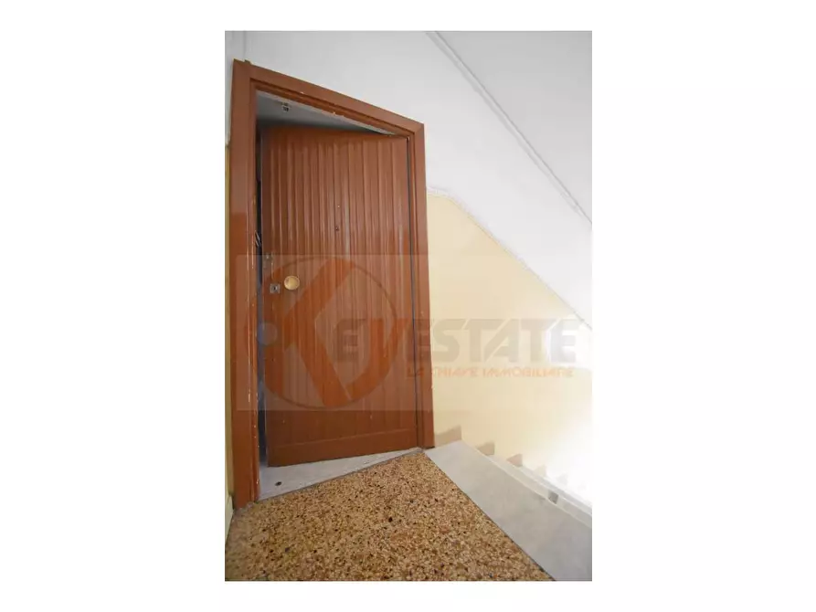 Immagine 23 di Appartamento in vendita  in via Carducci 5 a Sassari