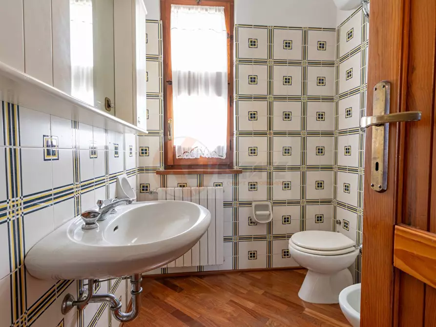 Immagine 21 di Casa semindipendente in vendita  in via Cugia 20 a Sassari