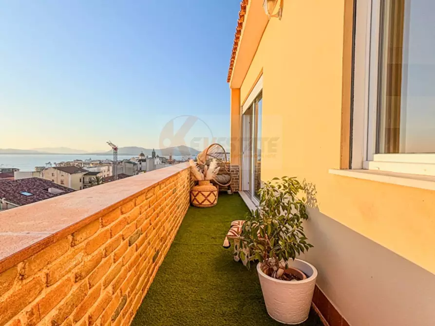 Immagine 35 di Attico in vendita  in Via Foscolo 20 a Alghero