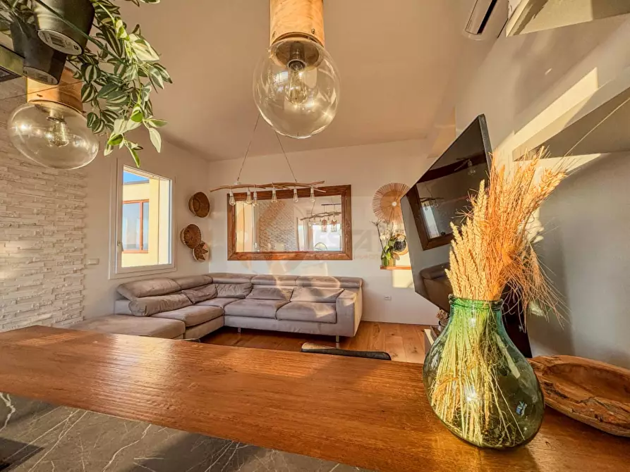 Immagine 5 di Attico in vendita  in Via Foscolo 20 a Alghero