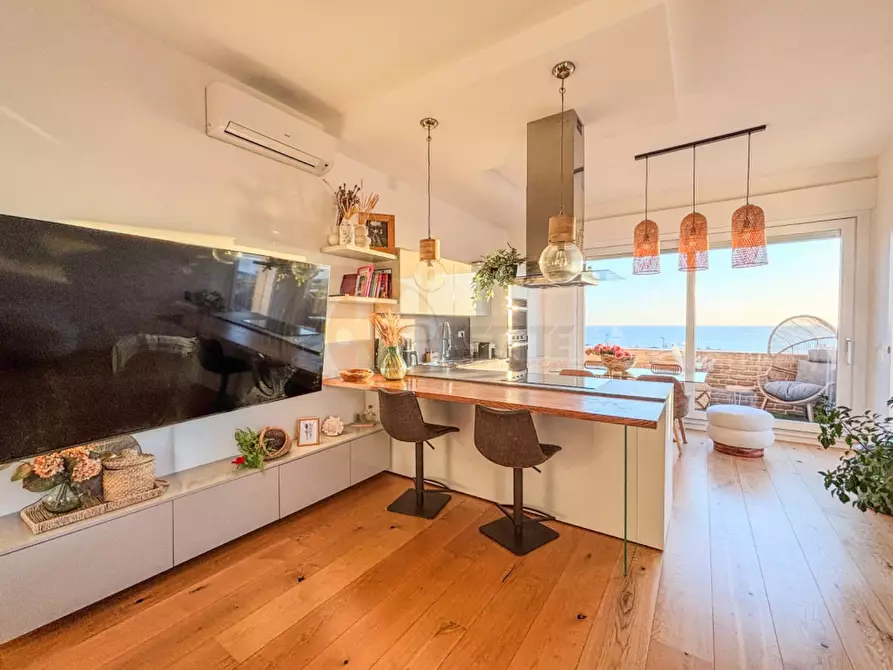 Immagine 22 di Attico in vendita  in Via Foscolo 20 a Alghero