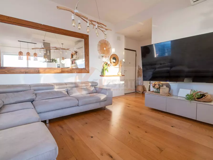 Immagine 20 di Attico in vendita  in Via Foscolo 20 a Alghero