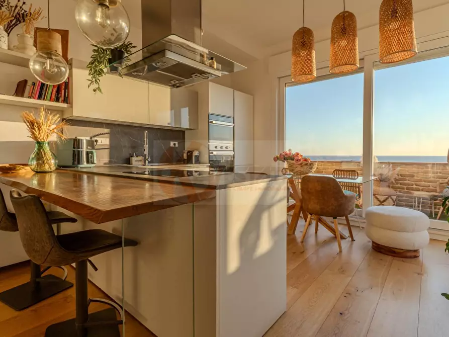 Immagine 15 di Attico in vendita  in Via Foscolo 20 a Alghero