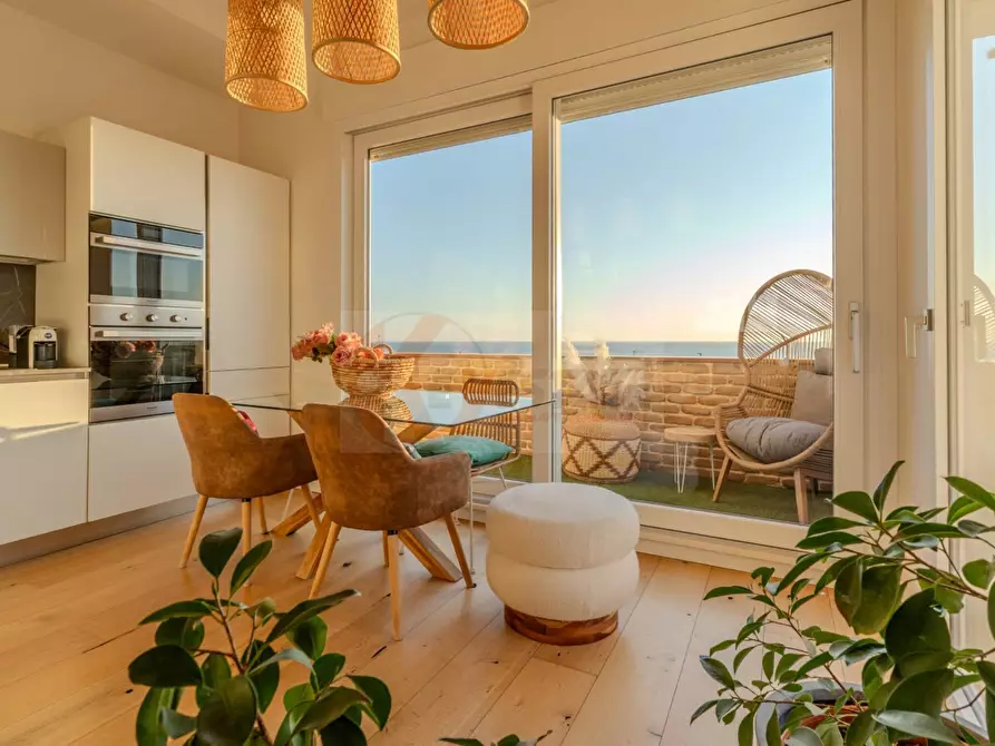 Immagine 10 di Attico in vendita  in Via Foscolo 20 a Alghero