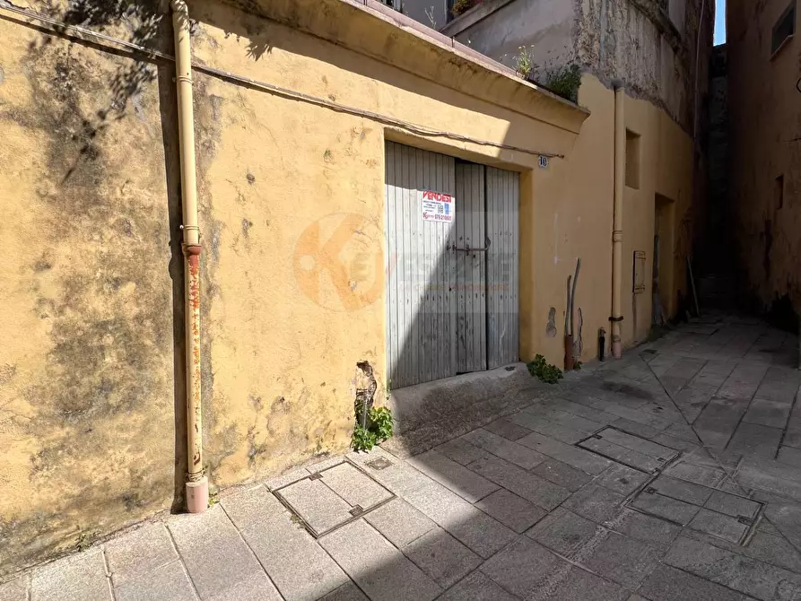 Immagine 6 di Locale commerciale in vendita  in Via ciboddo 10 a Sassari