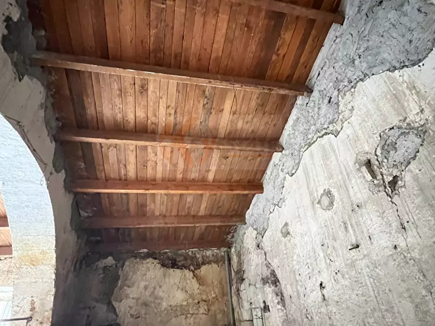 Immagine 21 di Locale commerciale in vendita  in Via ciboddo 10 a Sassari