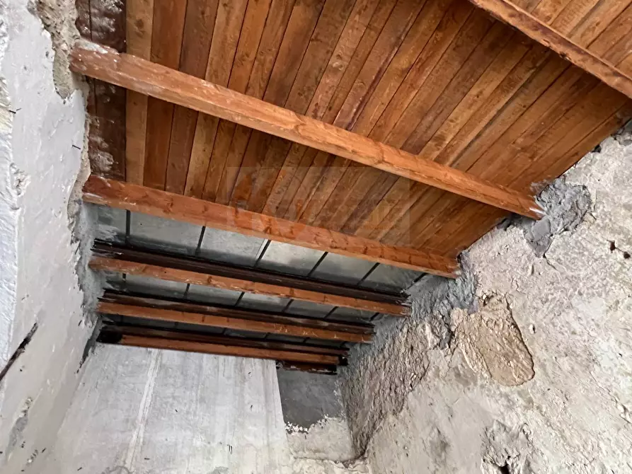 Immagine 22 di Locale commerciale in vendita  in Via ciboddo 10 a Sassari