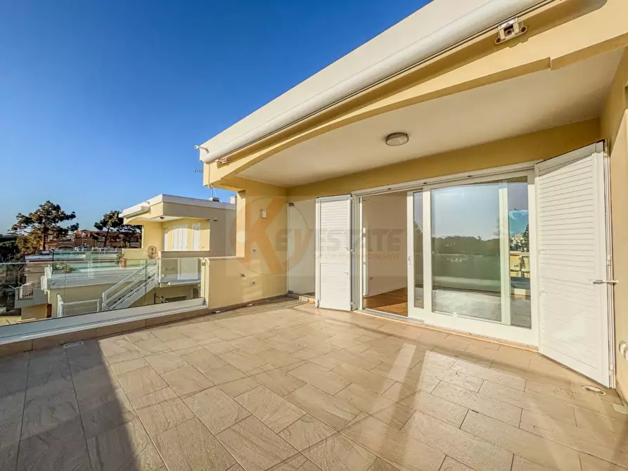 Immagine 22 di Attico in vendita  in Via Lido 125 a Alghero