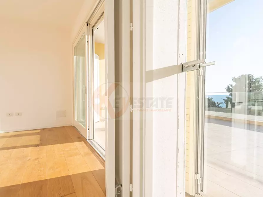 Immagine 18 di Attico in vendita  in Via Lido 125 a Alghero