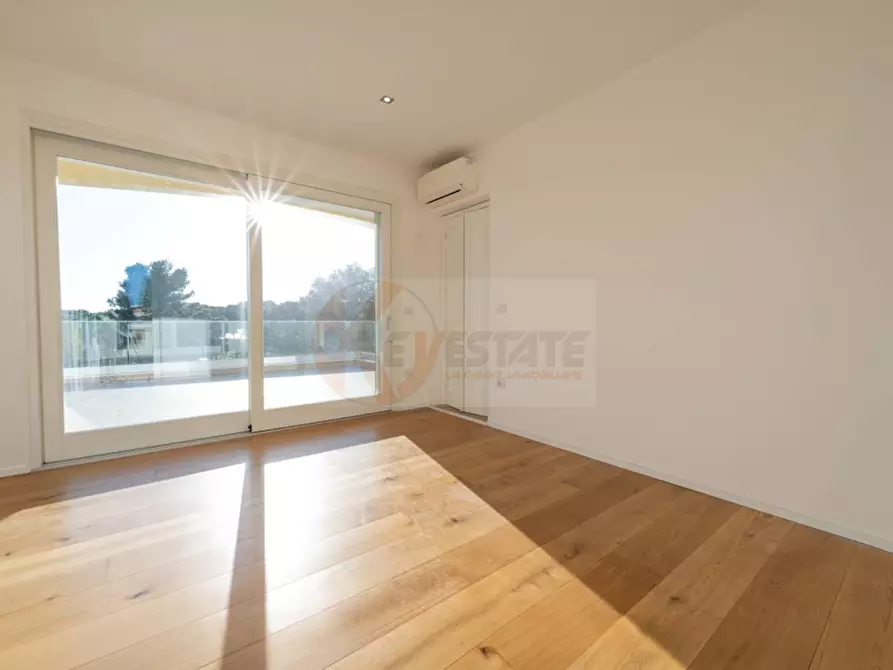 Immagine 19 di Attico in vendita  in Via Lido 125 a Alghero