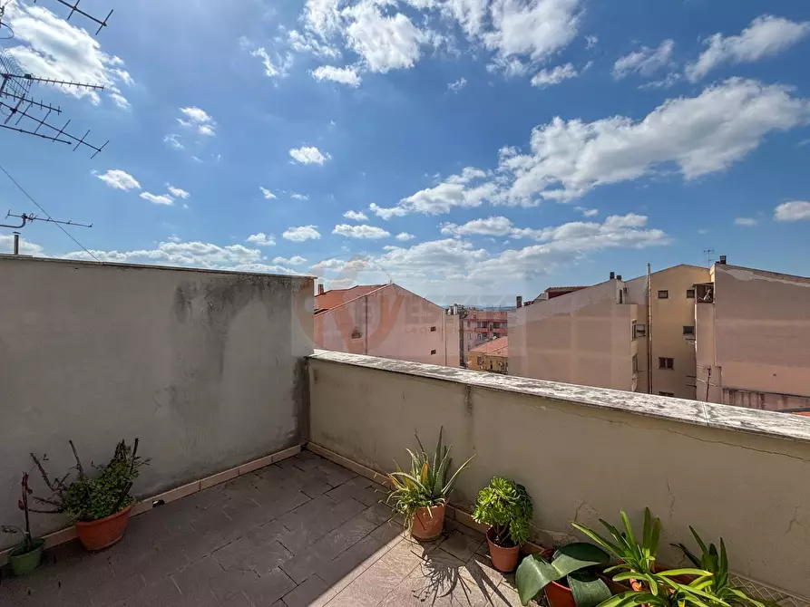 Immagine 10 di Appartamento in vendita  in via Annunzio Cervi 9 a Sassari