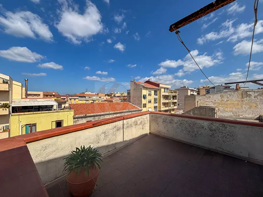 Immagine 15 di Appartamento in vendita  in via Annunzio Cervi 9 a Sassari