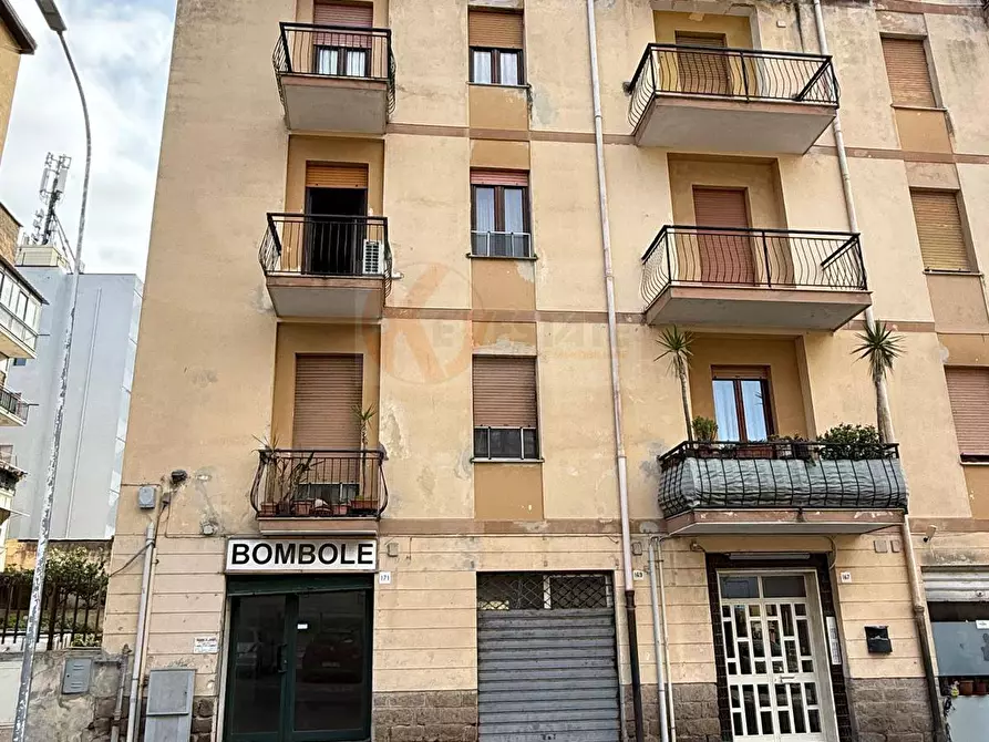 Immagine 19 di Locale commerciale in vendita  in via Grazia Deledda 171 a Sassari