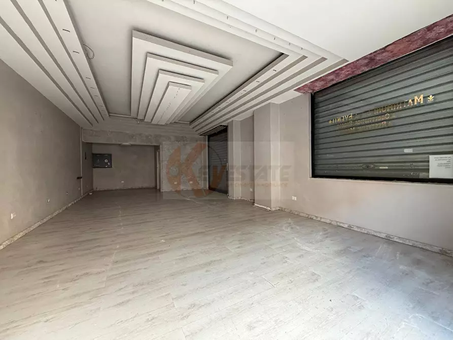 Immagine 1 di Locale commerciale in vendita  in via Grazia Deledda 55 a Sassari