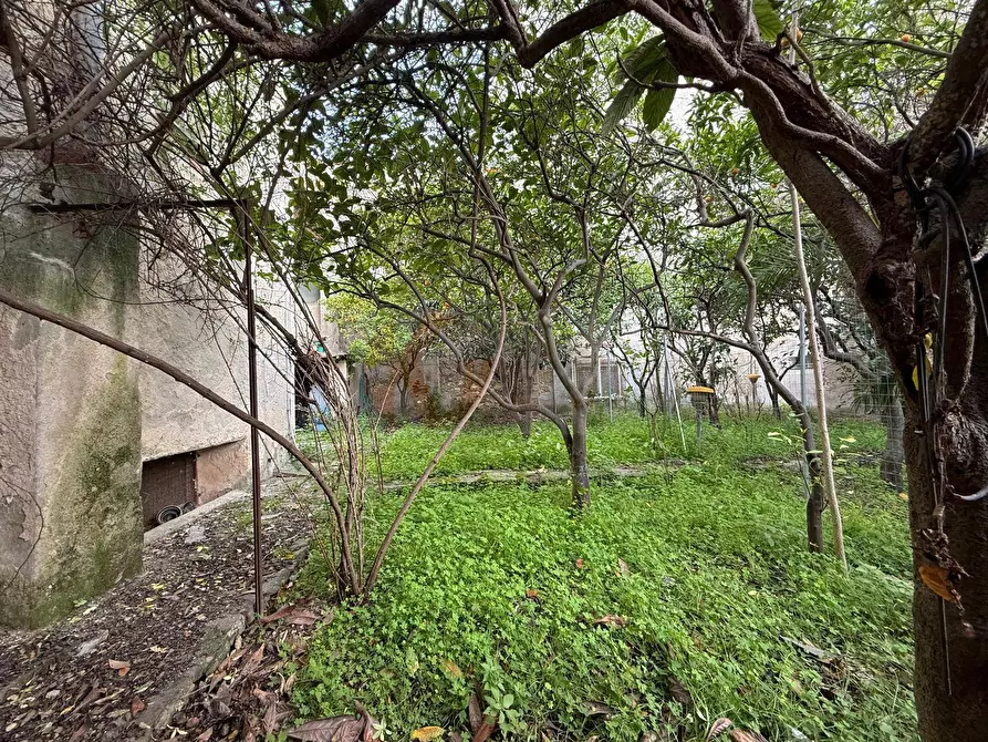 Immagine 9 di Locale commerciale in vendita  in via Grazia Deledda 31 a Sassari