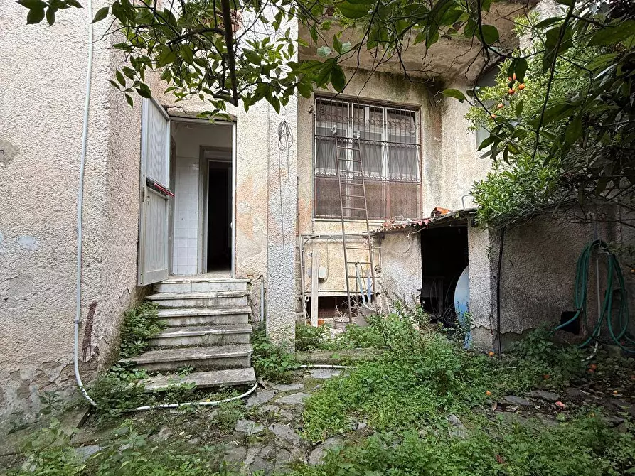 Immagine 10 di Locale commerciale in vendita  in via Grazia Deledda 31 a Sassari