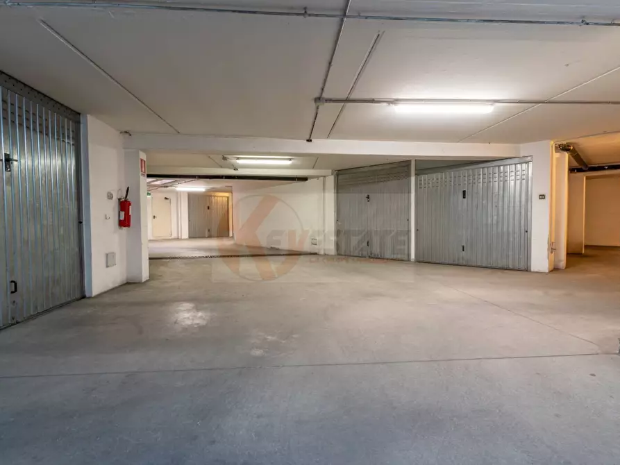 Immagine 55 di Attico in vendita  in Via Prunizzedda 84 a Sassari