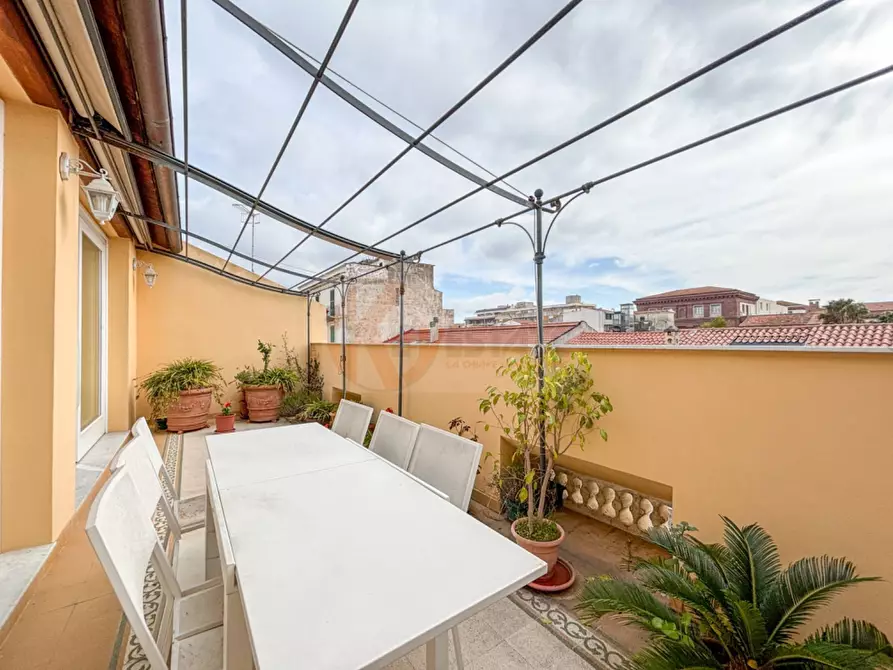 Immagine 35 di Attico in vendita  in Via Manno 11 a Sassari