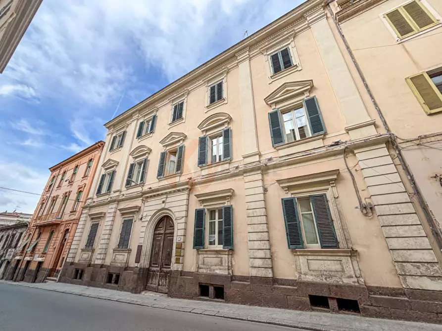 Immagine 73 di Attico in vendita  in Via Manno 11 a Sassari