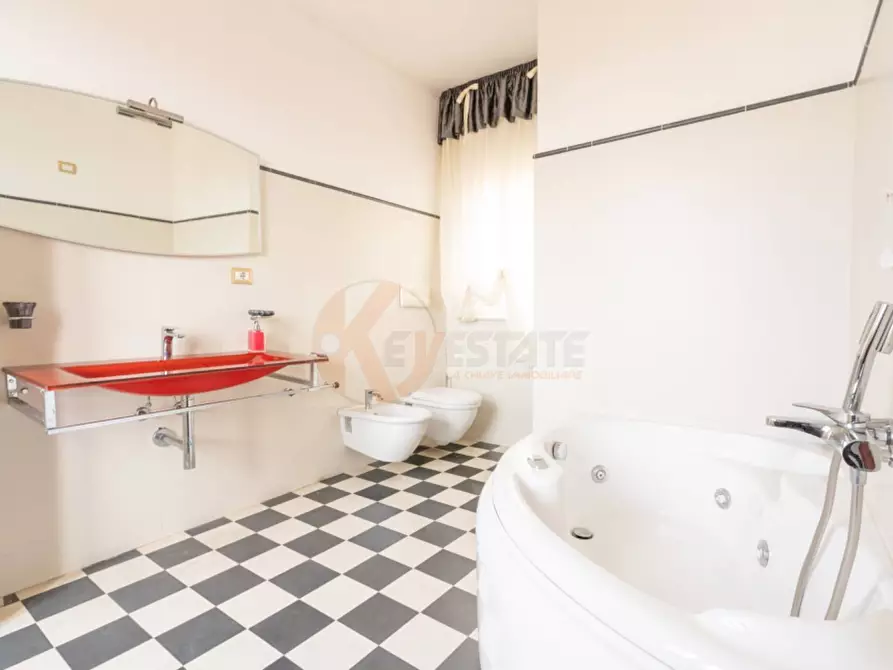 Immagine 61 di Attico in vendita  in Via Manno 11 a Sassari
