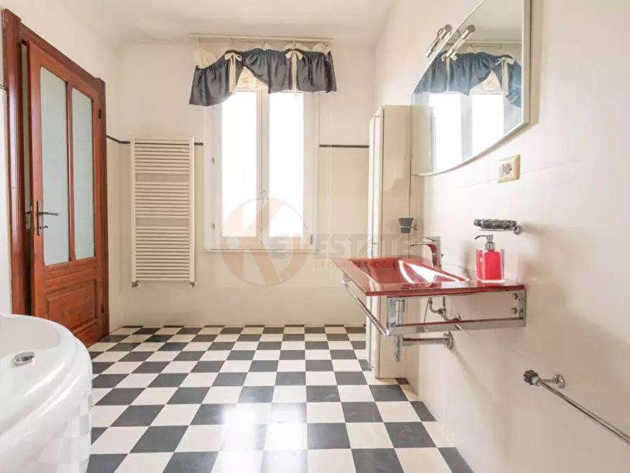 Immagine 62 di Attico in vendita  in Via Manno 11 a Sassari
