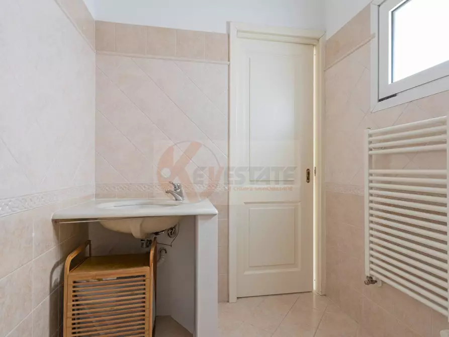 Immagine 15 di Appartamento in vendita  in Via Parigi 2 a Olbia