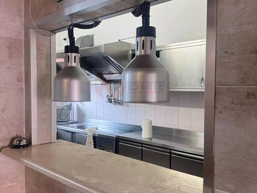 Immagine 13 di Attività commerciale in vendita  in Via Proto de Fraia 18a a Sassari