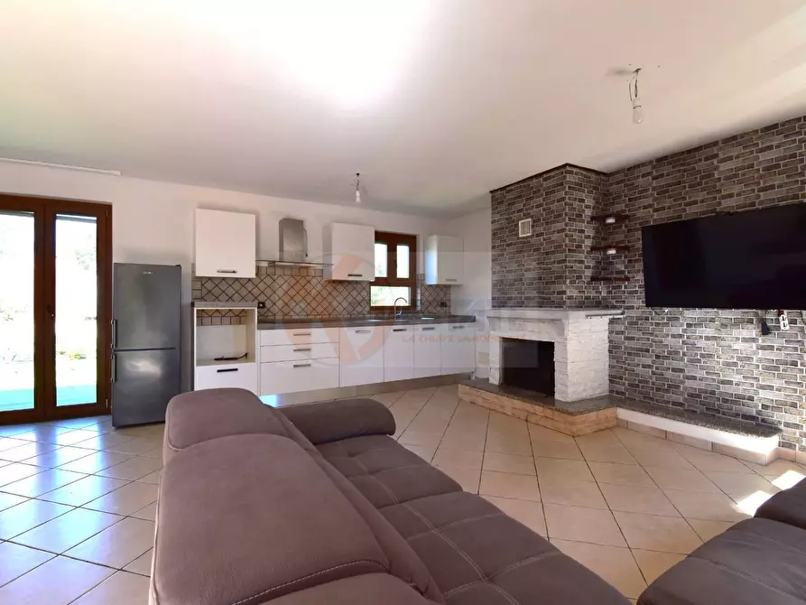 Immagine 1 di Casa indipendente in vendita  in regione l'Appiu snc a Porto Torres