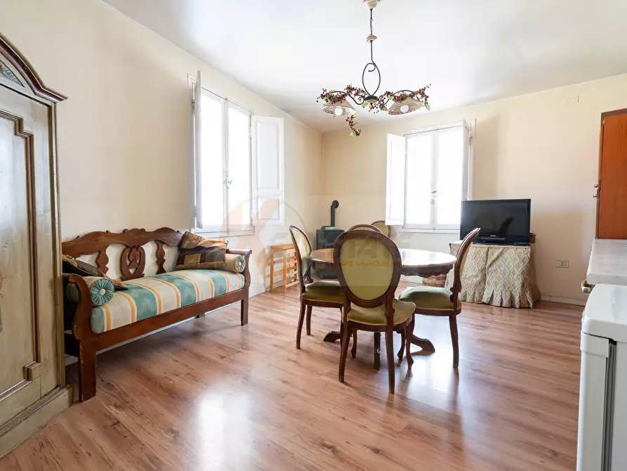 Immagine 2 di Appartamento in vendita  in Via Luzzatti 16 a Sassari