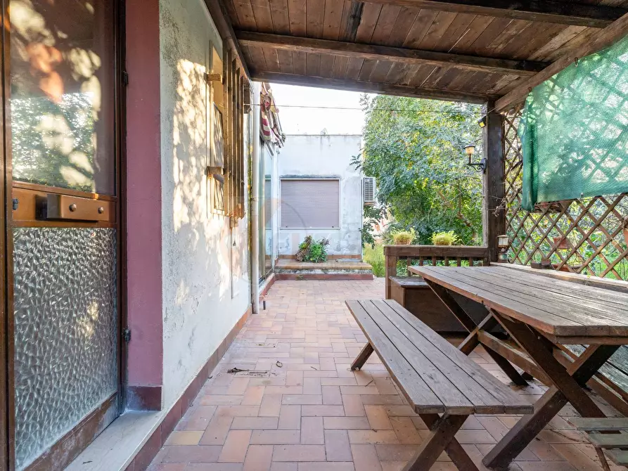 Immagine 13 di Villa in vendita  in vicolo colonia romana 5 a Porto Torres