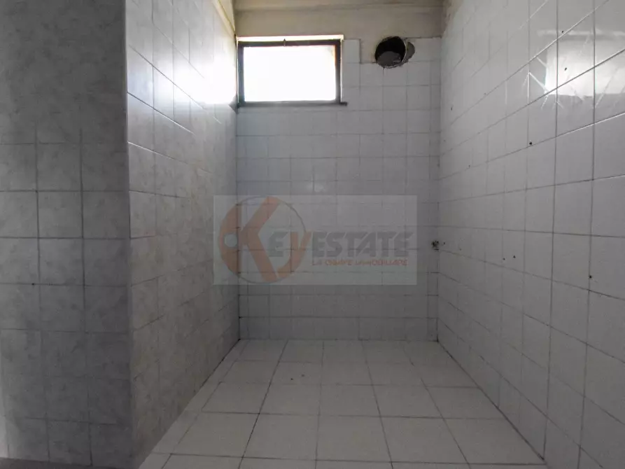 Immagine 9 di Locale commerciale in vendita  in via Giovanni Amendola 80 a Sassari