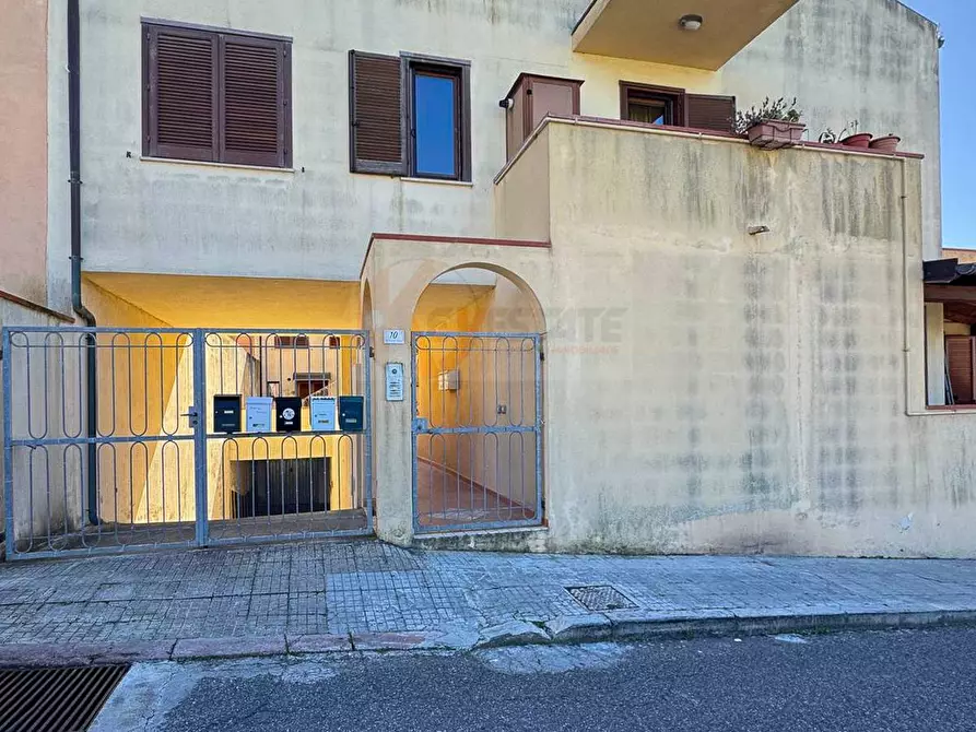 Immagine 35 di Appartamento in vendita  in via Tilocca 10 a Ossi