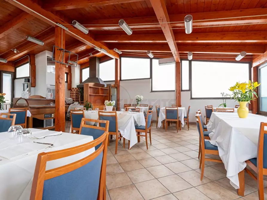 Immagine 37 di Attività commerciale in vendita  in via Cottoni 59 a Sorso