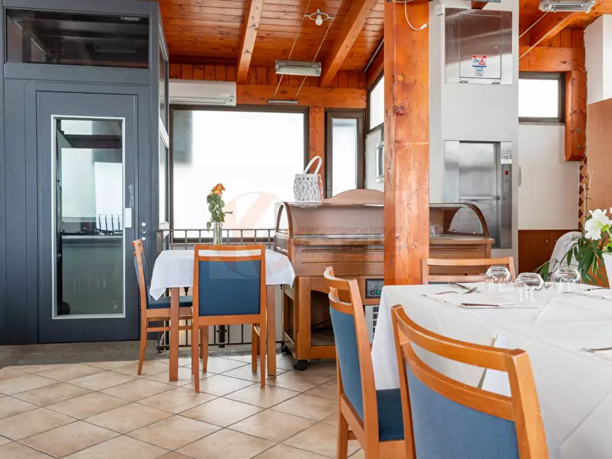 Immagine 38 di Attività commerciale in vendita  in via Cottoni 59 a Sorso