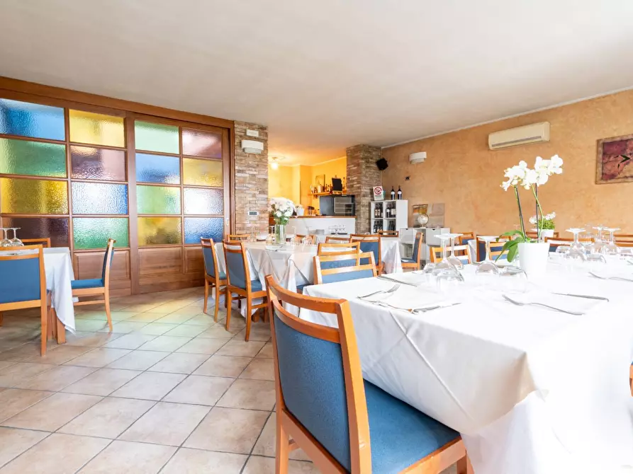 Immagine 16 di Attività commerciale in vendita  in via Cottoni 59 a Sorso